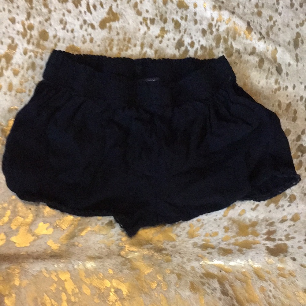 Tiny black shorts forever 21